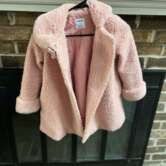 Mayoral girls size 7 bouche faux fur collar pink coat. - Picture 3 of 3